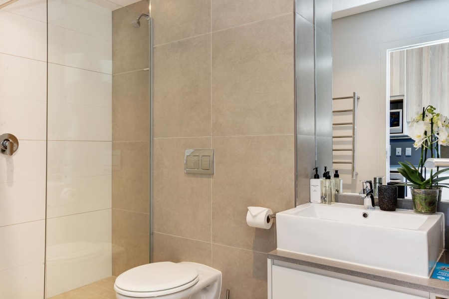 1 Bedroom Property for Sale in Cape Town City Centre Western Cape